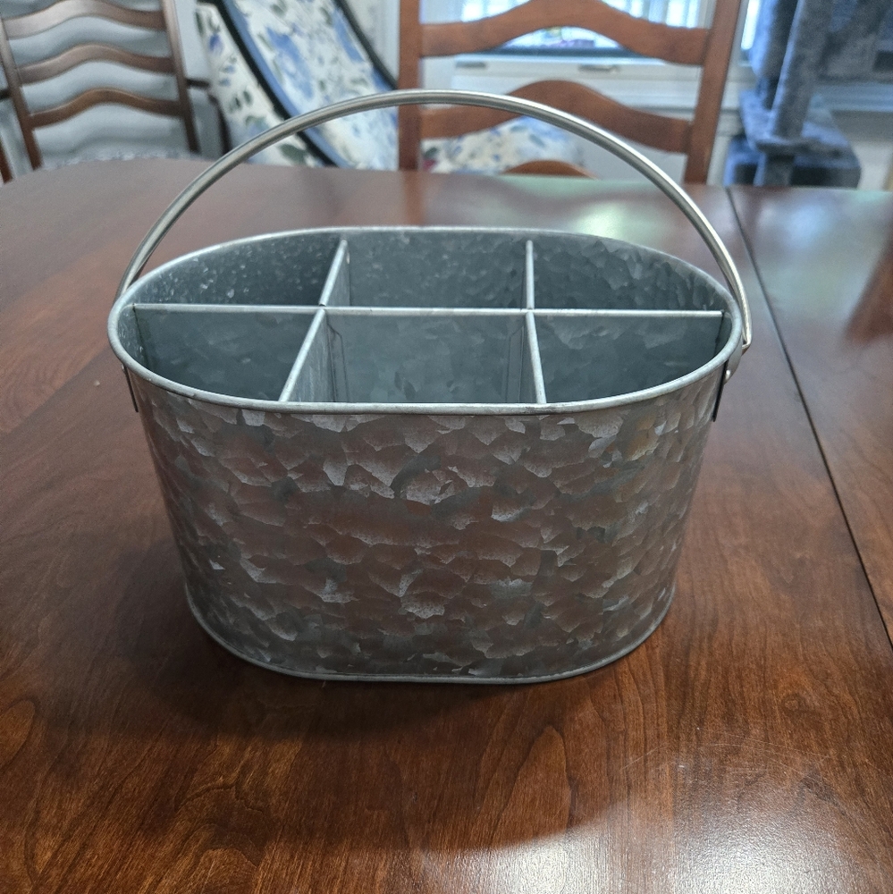 Utensil Holder